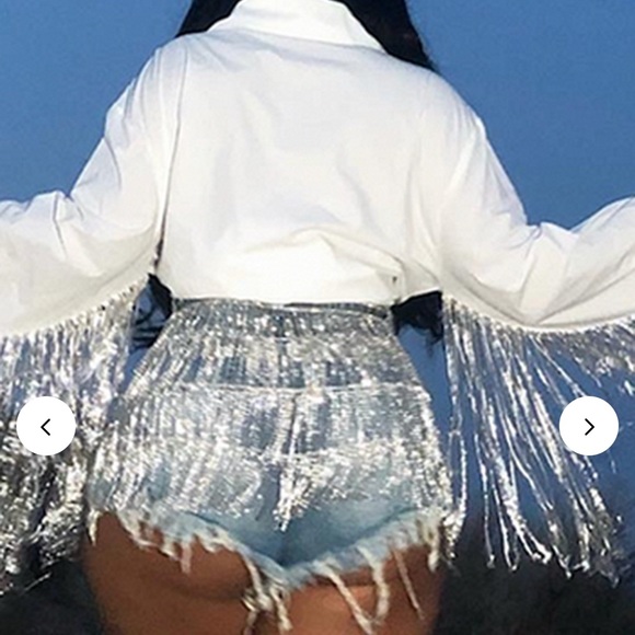 XPlus Wear Silver Fringe Denim Shorts Size XL New With Tag - Picture 2 of 7